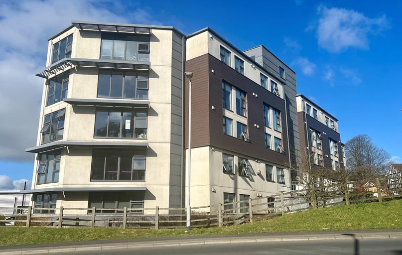 2-4 Plymbridge Lane (12), Crownhill, Plymouth - Image 1